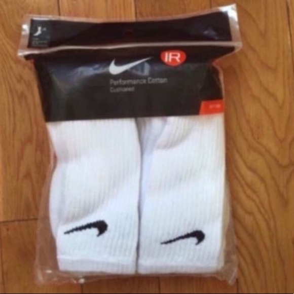 White nike socks - Picture 1 of 1